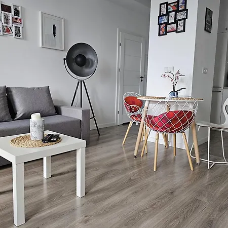 Studio Pieskowa Skala Apartamento Varsovia